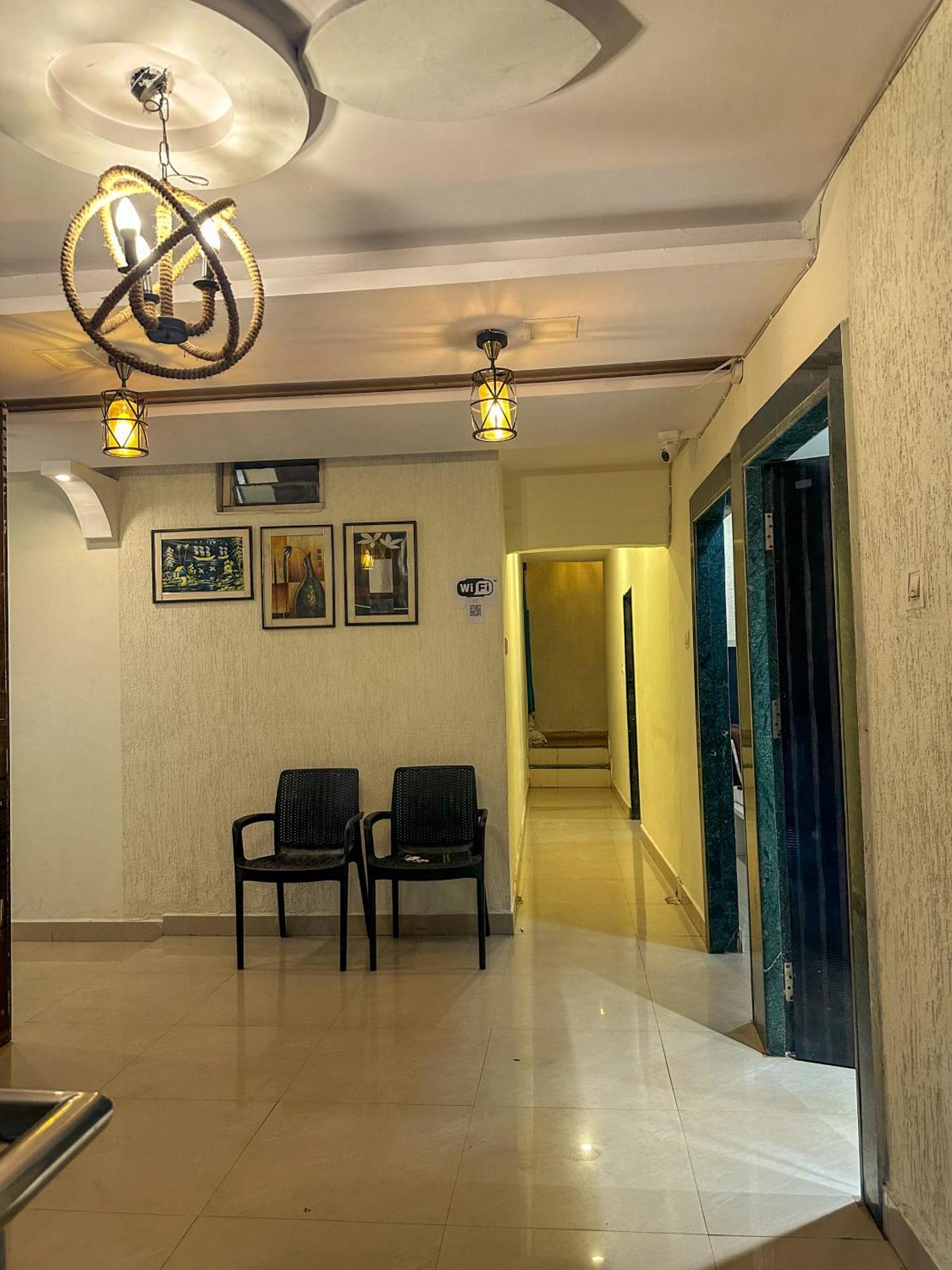 Hotel Payal & Restaurent Pachmarhī Buitenkant foto
